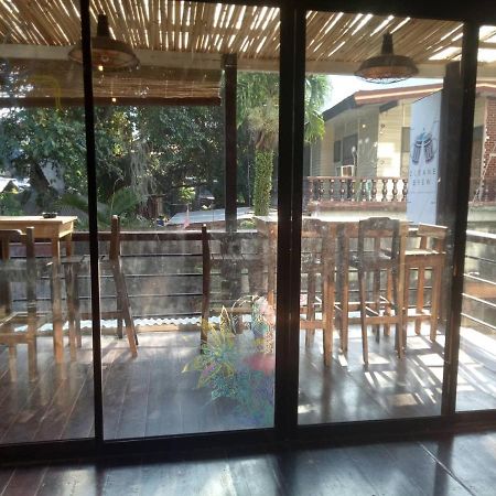 Laule'A Hostel เอลนิโด ภายนอก รูปภาพ