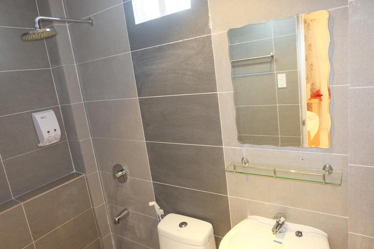 Laule'A Hostel เอลนิโด ภายนอก รูปภาพ