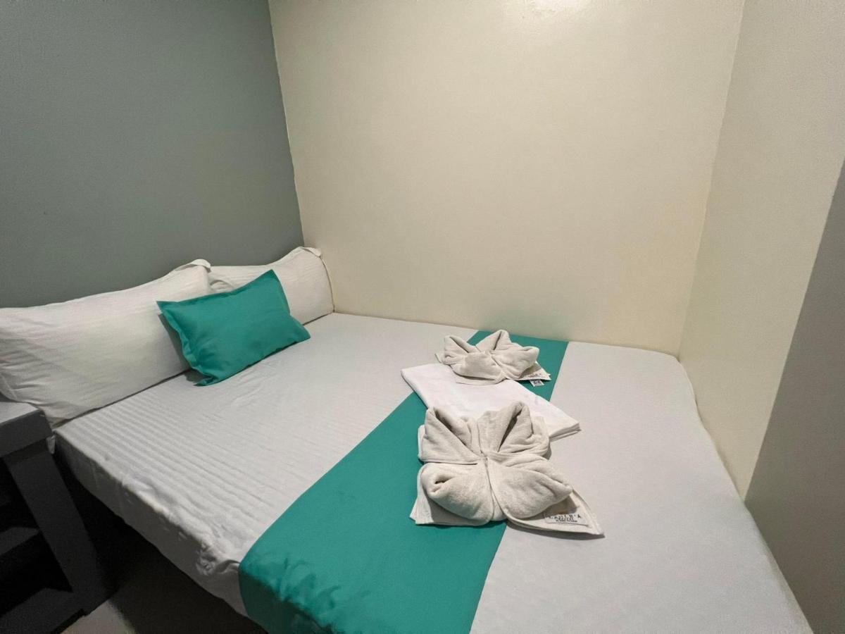 Laule'A Hostel เอลนิโด ภายนอก รูปภาพ
