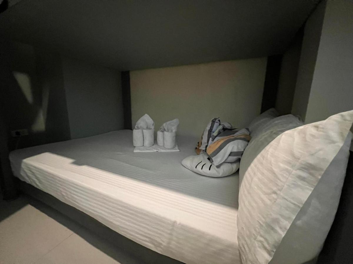 Laule'A Hostel เอลนิโด ภายนอก รูปภาพ